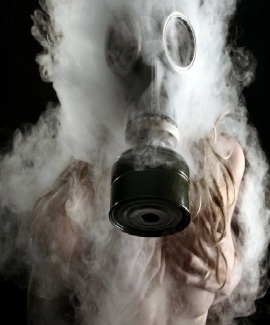 102933__girl-mask-the-smoke-the-situation_p